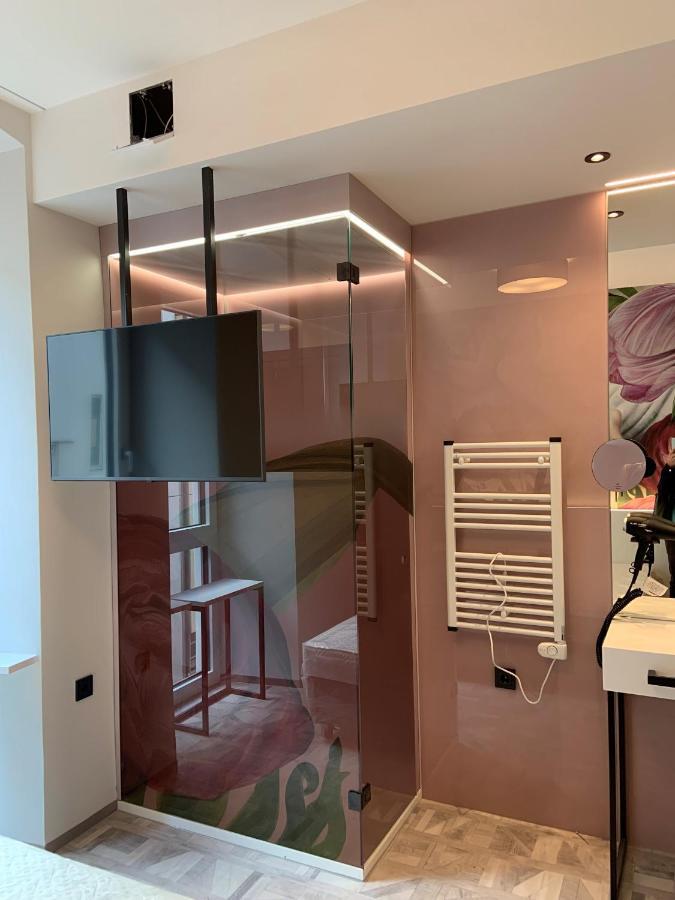 Art-Inn Design Self-Check-In-Hotel 린츠 외부 사진