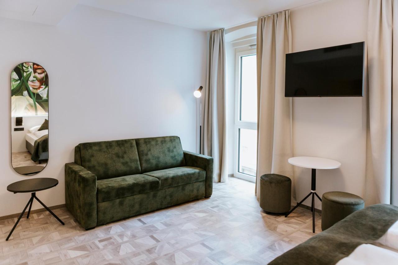 Art-Inn Design Self-Check-In-Hotel 린츠 외부 사진
